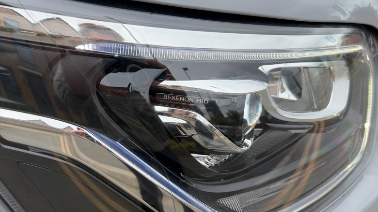 Ford Transit 350 L2 Diesel Fwd 2.0 EcoBlue 130ps H2 Limited Van Auto [8S] [Nav]